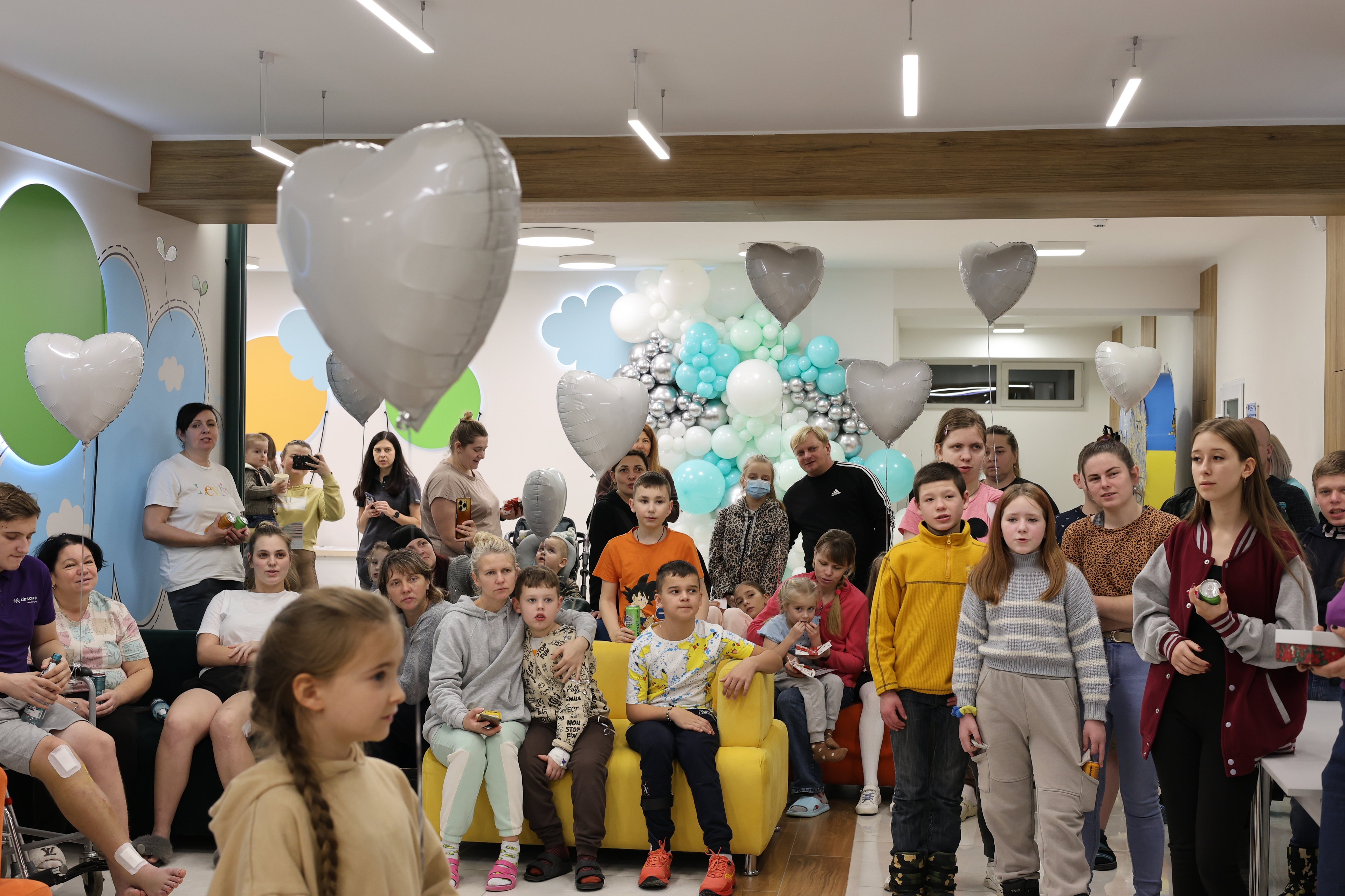 Cover image for У Дитячій лікарні відбувся святковий захід до Дня Святого Миколая